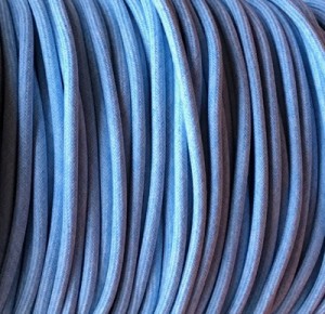 cable electrique bleu pastel