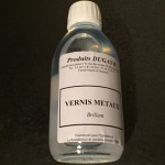 Vernis pour métaux